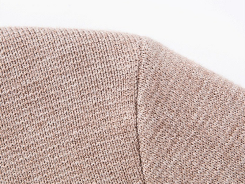 Men's V-Neck Lightweight Knit Cardigan